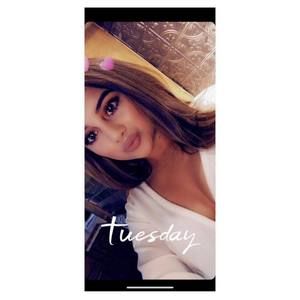 Meet your Posher, Ivette